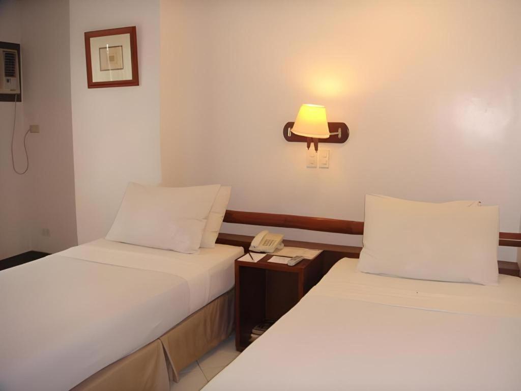 Soledad Suites Panglao Eksteriør bilde
