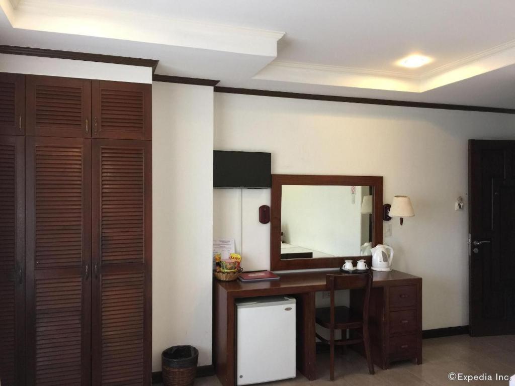 Soledad Suites Panglao Eksteriør bilde